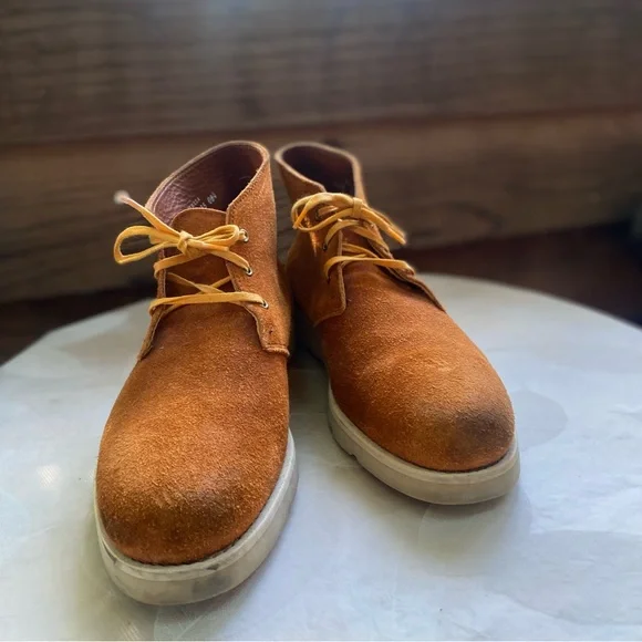 Helm Garza Chukka Boots. Size 11 1/2D - Picture 2 of 6